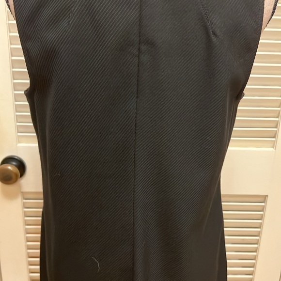 Trina Turk Tunic, Sleeveless, Turtleneck in Black, Size 6, EUC - Picture 12 of 17